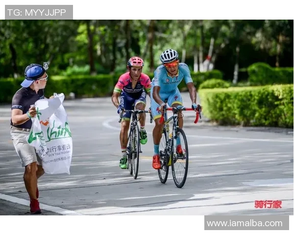 罗伯森与张永的巅峰对决谁能在赛场上笑到最后